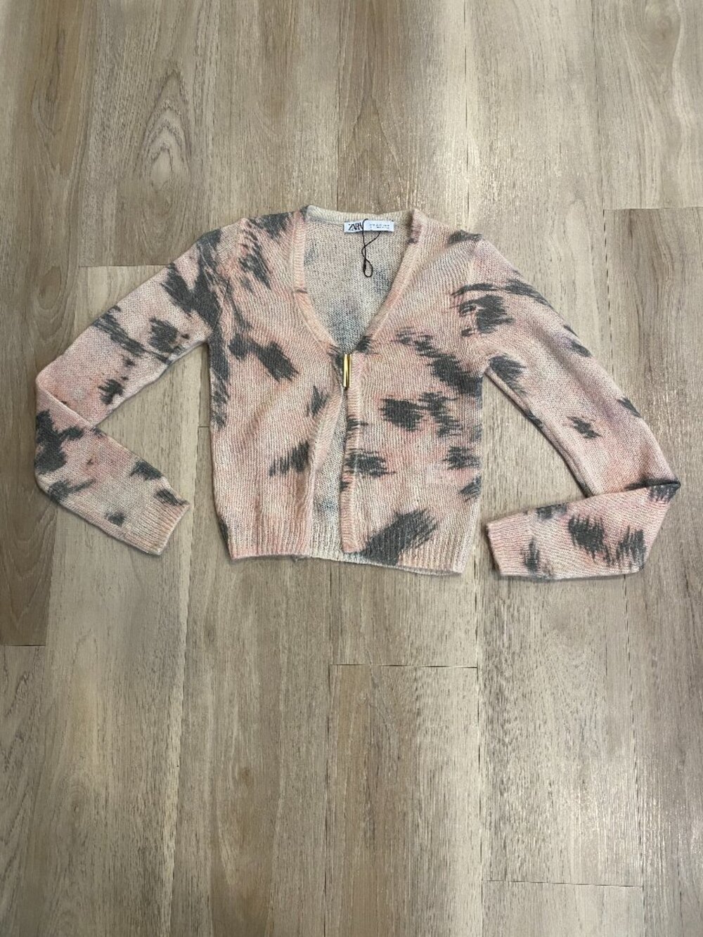 Zara Alpaca Blend Fuzzy Cropped Cardigan Sweater Pink Animal Print Gold NWOT S